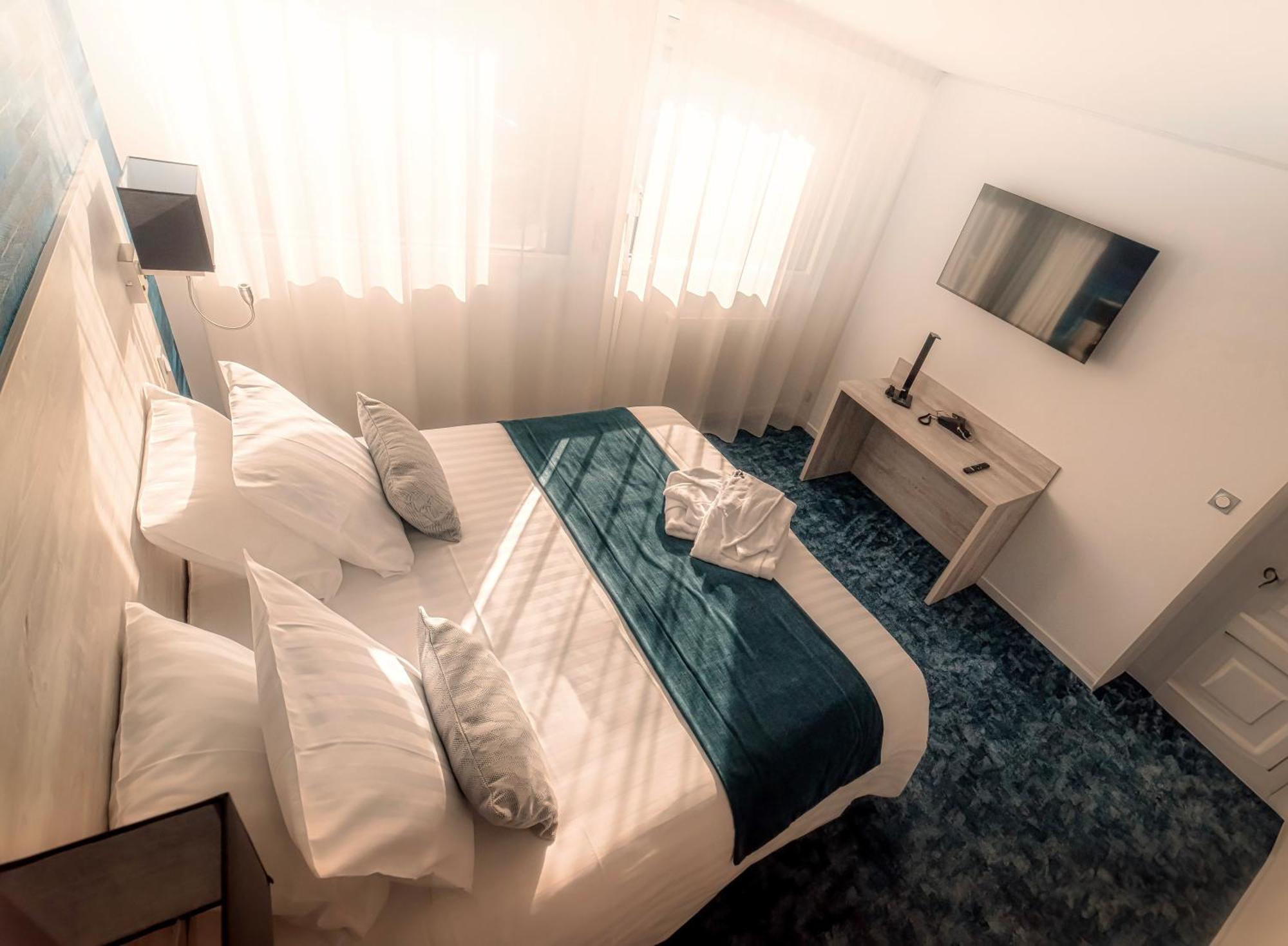 Hotel Le Manoir Du Roselier 프레랑 외부 사진